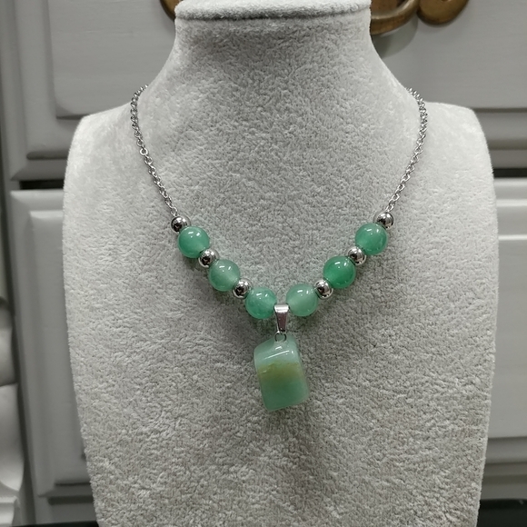 Green Aventurine Necklace Natural Gemstone Pendant Stainless-Steel Chain Beaded - Picture 5 of 17